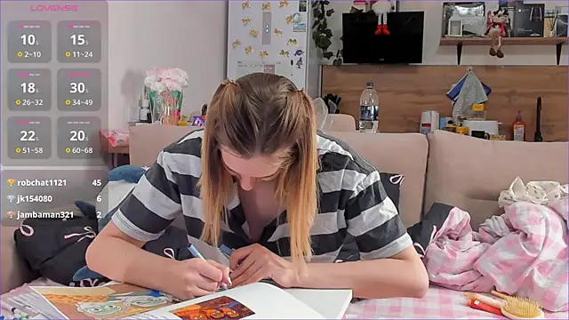 Girl alone home online show from February 7, 4:26 pm