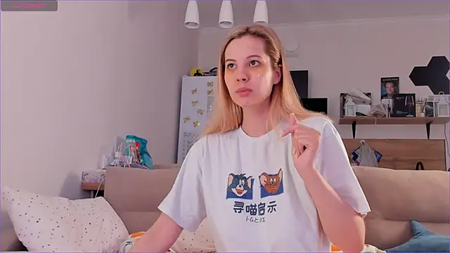 Girl alone home online show from May 15, 3:48 am