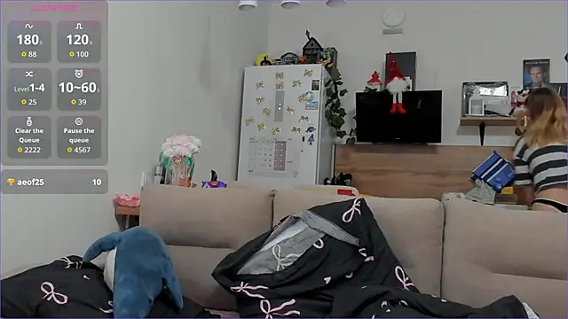 Girl alone home online show from February 6, 3:52 pm