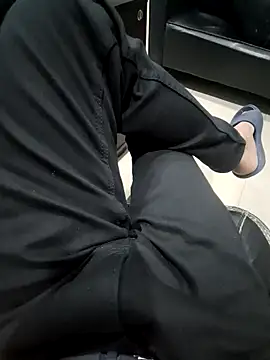 Snapshot of villagb12 chatting on December 11, 4:20 pm villagb12 online show from December 11, 4:20 pm