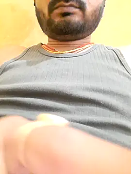 Snapshot of villagb12 chatting on February 9, 6:16 pm villagb12 online show from February 9, 6:16 pm