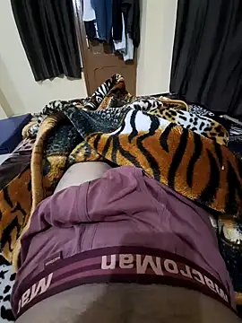 Snapshot of villagb12 chatting on January 14, 5:34 pm villagb12 online show from January 14, 5:34 pm