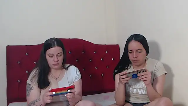 Snapshot of Lola_barbara chatting on October 17, 5:15 pm Lola barbara online show from October 17, 5:15 pm