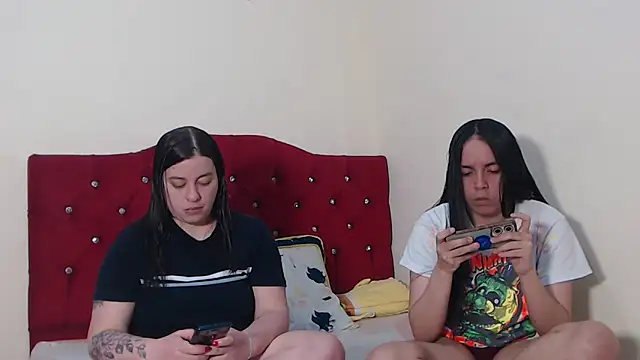 Snapshot of Lola_barbara chatting on October 18, 3:25 pm Lola barbara online show from October 18, 3:25 pm