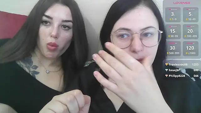 Snapshot of German_Eva chatting on March 7, 11:07 am German Eva online show from March 7, 11:07 am