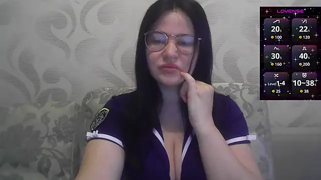 German Eva online show from October 23, 1:54 pm