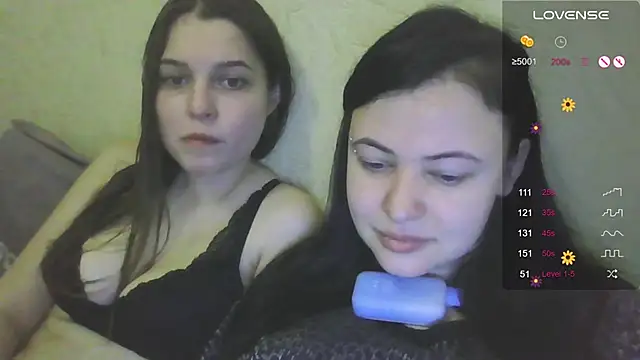 Snapshot of German_Eva chatting on March 2, 7:10 am German Eva online show from March 2, 7:10 am