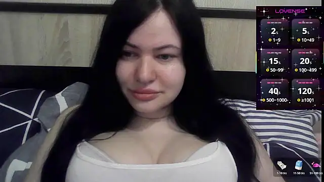 German Eva online show from April 3, 5:30 pm