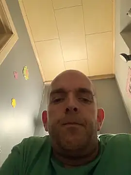 Bigtoyaddict online show from November 26, 4:34 am