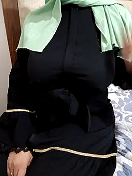 Snapshot of Saakoora chatting on October 6, 9:43 am Saakoora online show from October 6, 9:43 am