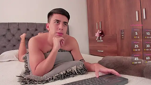 jordanmuskk online show from November 14, 6:00 pm