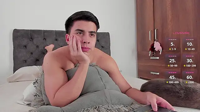 jordanmuskk online show from March 19, 9:26 pm