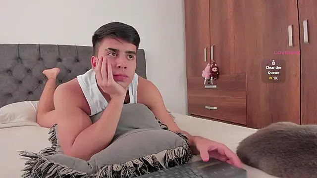 jordanmuskk online show from October 28, 8:41 pm