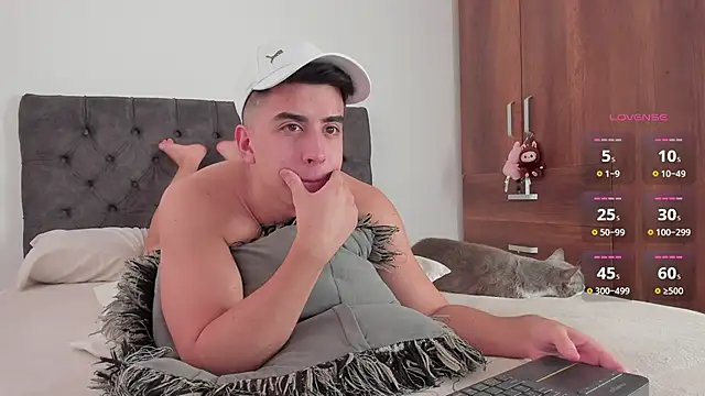 jordanmuskk online show from March 21, 11:47 am