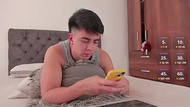 jordanmuskk online show from March 10, 7:51 pm