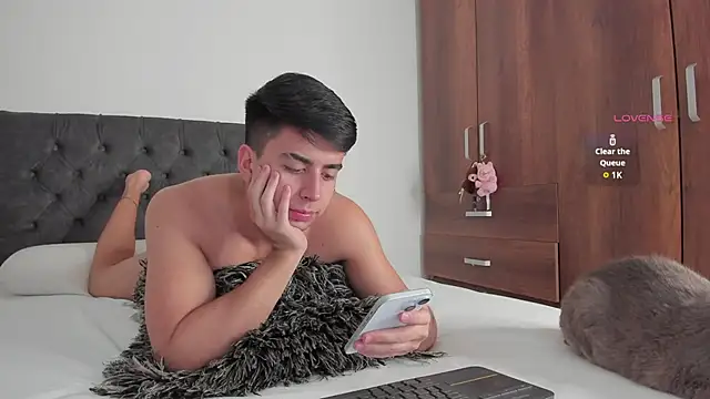 jordanmuskk online show from October 29, 11:03 pm