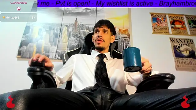 Snapshot of BRAYHAMBROWN chatting on June 11, 4:53 am BRAYHAMBROWN online show from June 11, 4:53 am