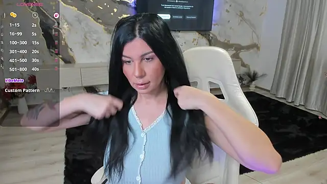 patriciakeys online show from February 23, 5:30 am