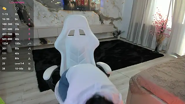 patriciakeys online show from February 19, 6:10 am