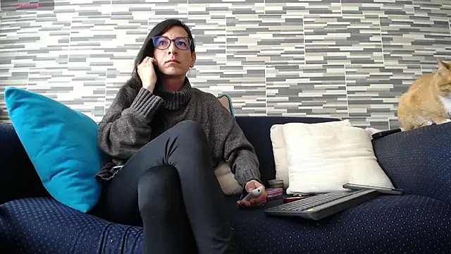 VioletaGomezCo online show from December 4, 3:33 pm