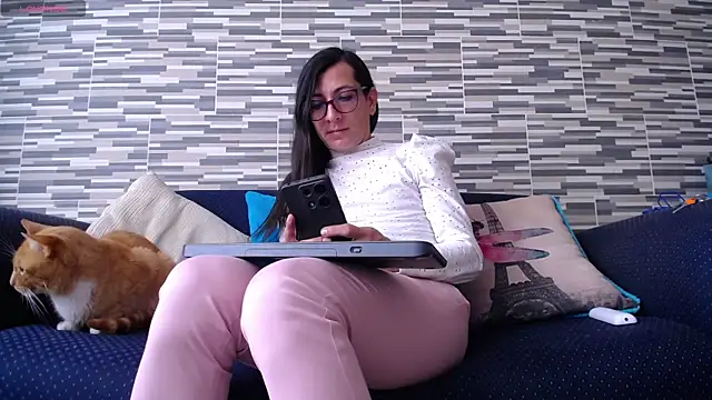 VioletaGomezCo online show from November 26, 3:01 pm