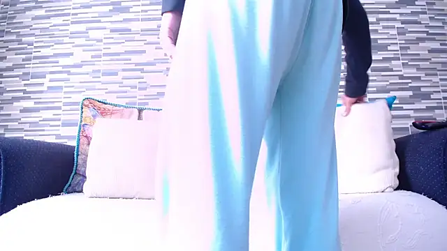 VioletaGomezCo online show from September 24, 3:18 pm