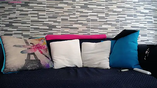 Snapshot of VioletaGomezCo chatting on June 1, 3:22 pm VioletaGomezCo online show from June 1, 3:22 pm