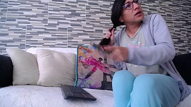 VioletaGomezCo online show from November 6, 2:10 pm