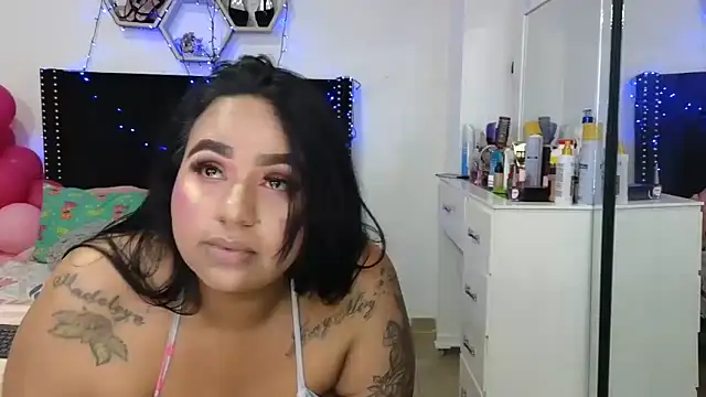 charlotte 077 online show from March 2, 5:08 am