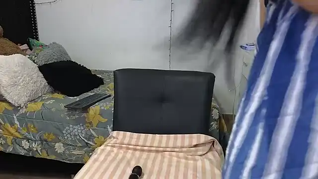 charlotte 077 online show from November 25, 3:18 am