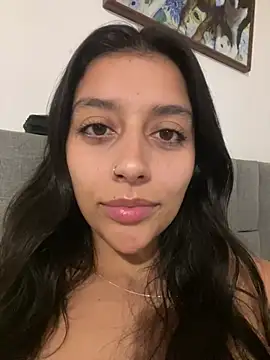 BrittanyDiaz online show from April 22, 1:34 am