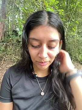 BrittanyDiaz online show from February 1, 6:06 pm