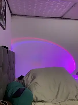 BrittanyDiaz online show from April 22, 7:53 pm