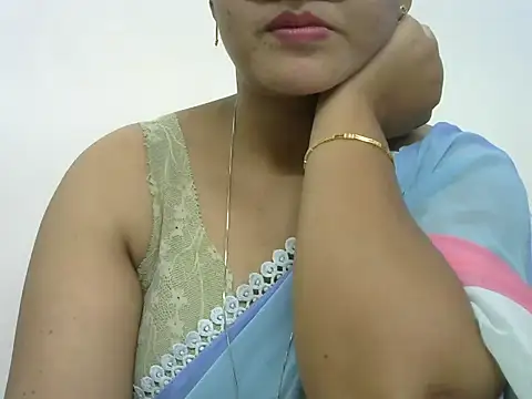 Snapshot of rashmika_reddy chatting on June 3, 6:25 am rashmika reddy online show from June 3, 6:25 am