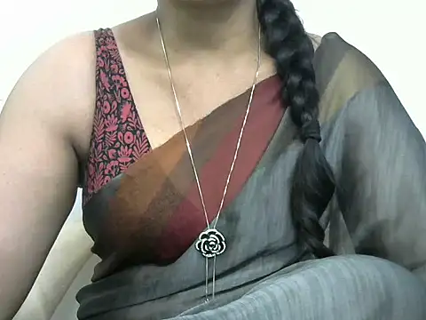 Snapshot of rashmika_reddy chatting on September 26, 5:31 pm rashmika reddy online show from September 26, 5:31 pm