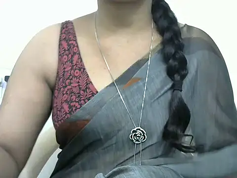 Snapshot of rashmika_reddy chatting on September 26, 5:25 am rashmika reddy online show from September 26, 5:25 am