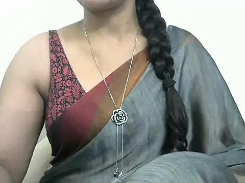 Snapshot of rashmika_reddy chatting on September 14, 5:24 pm rashmika reddy online show from September 14, 5:24 pm