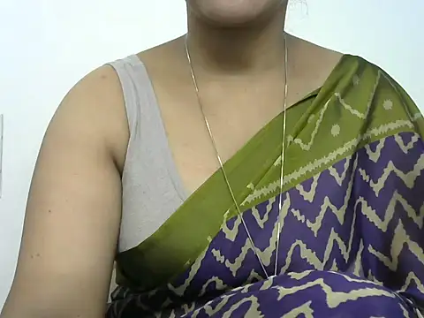 rashmika reddy online show from April 9, 4:36 am