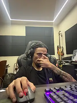 hotcamboy420 online show from March 26, 4:55 am