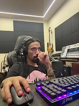 hotcamboy420 online show from March 27, 3:04 am