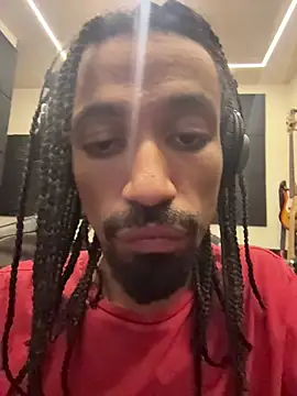 hotcamboy420 online show from April 15, 3:34 am