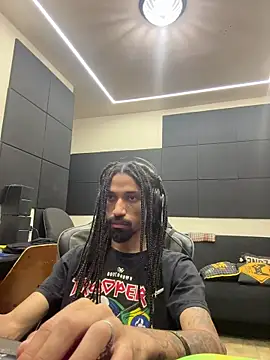 hotcamboy420 online show from February 21, 6:04 am