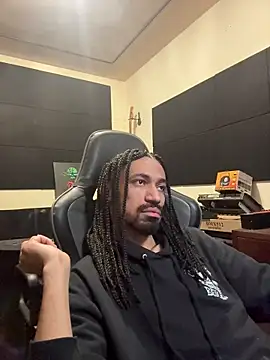 hotcamboy420 online show from December 19, 8:22 pm