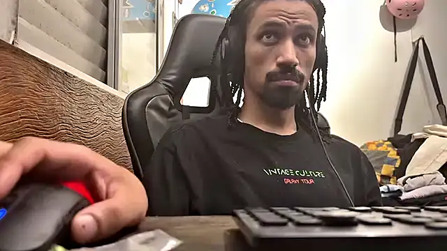 hotcamboy420 online show from February 16, 5:15 am