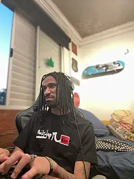 hotcamboy420 online show from February 16, 8:43 am