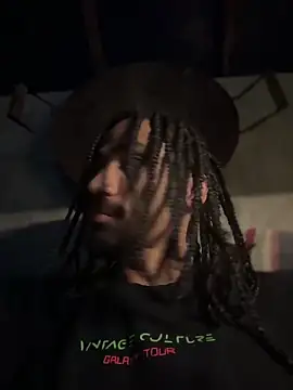 hotcamboy420 online show from February 21, 5:24 am