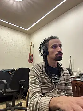 hotcamboy420 online show from October 28, 6:12 am