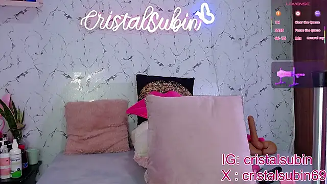Snapshot of cristal_subin69 chatting on March 18, 10:50 am cristal subin69 online show from March 18, 10:50 am