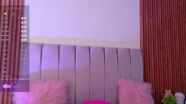 Snapshot of cristal_subin69 chatting on March 2, 6:15 pm cristal subin69 online show from March 2, 6:15 pm