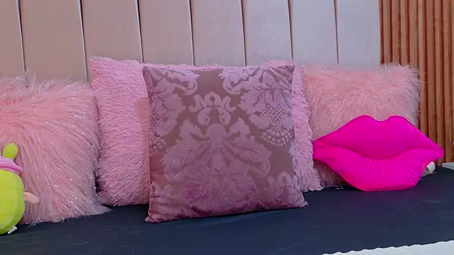 cristal subin69 online show from October 31, 12:35 pm